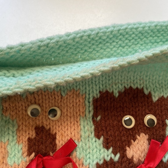 Hand Knitted Women's Vest - Picture 8 of 11